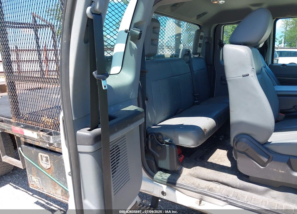2016 FORD F-550 CHASSIS XL VIN: 1FD0X5GT6GEC50876