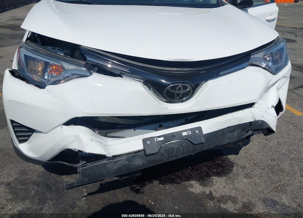 2018 TOYOTA RAV4 VIN: JTMZFREV4JJ200227