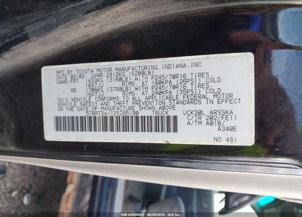 2002 TOYOTA TUNDRA SR5 V8 VIN: 5TBRT34112S285190