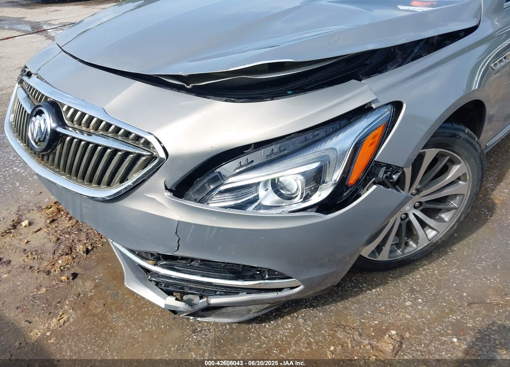 2017 BUICK LACROSSE VIN: 1G4ZP5SS9HU168413