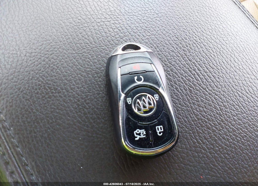 2017 BUICK LACROSSE VIN: 1G4ZP5SS9HU168413