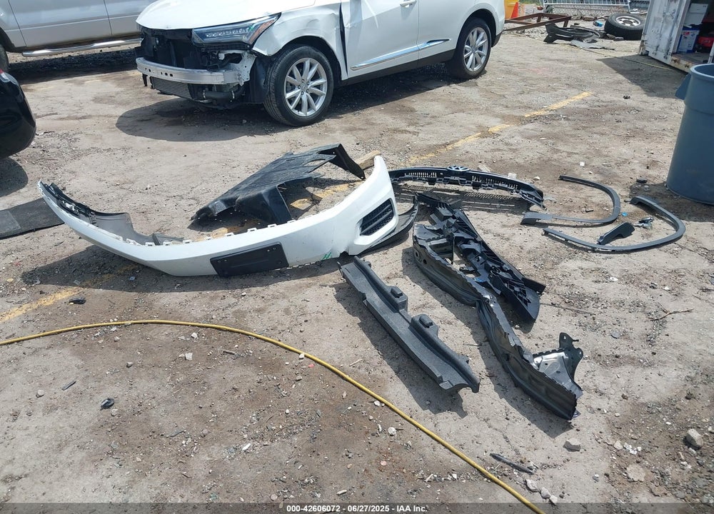 2017 VOLKSWAGEN TIGUAN VIN: WVGAV7AX3HK018868
