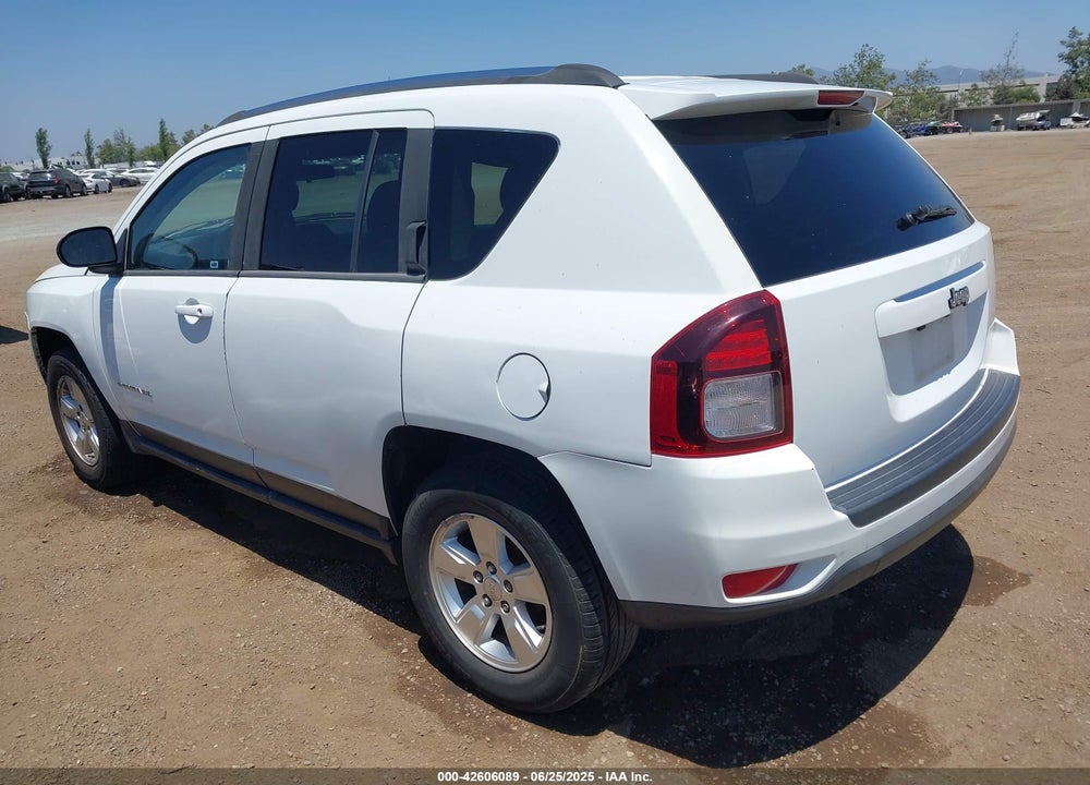 2015 JEEP COMPASS VIN: 1C4NJCBA4FD104762