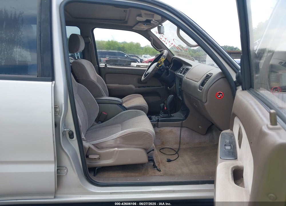 1996 TOYOTA 4RUNNER SR5 VIN: JT3HN86R6T0026524
