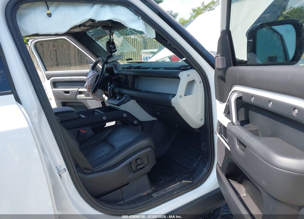 2021 LAND ROVER DEFENDER VIN: SALE3ERU0M2038671