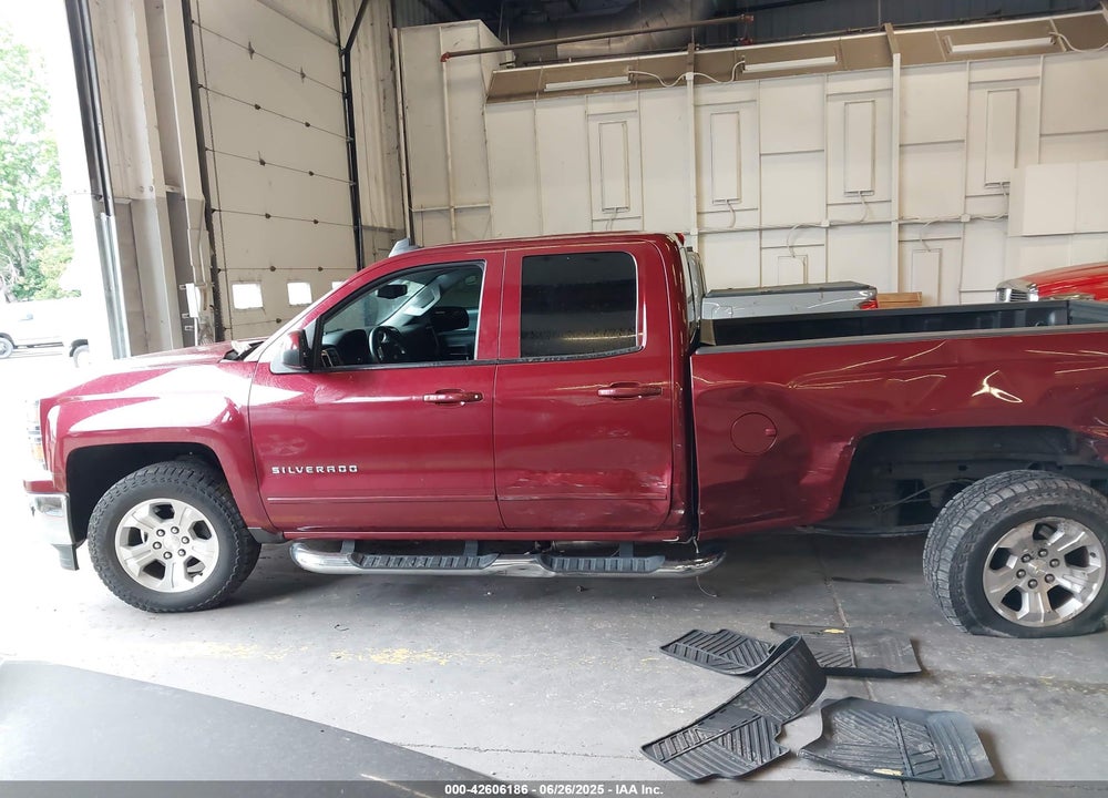 2015 CHEVROLET SILVERADO 1500 2LT VIN: 1GCVKREC2FZ173790