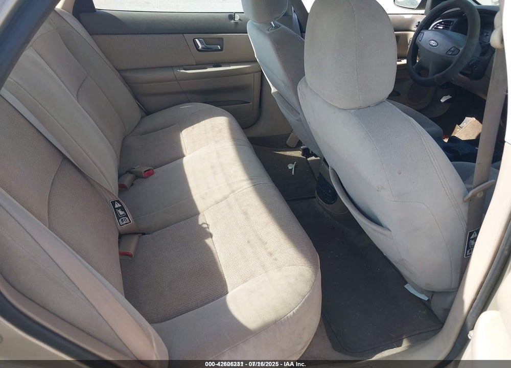 2001 FORD TAURUS SE VIN: 1FAFP53211A269576
