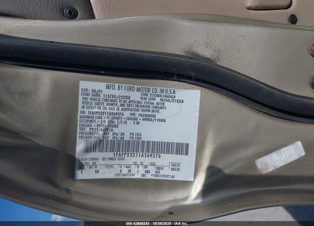 2001 FORD TAURUS SE VIN: 1FAFP53211A269576