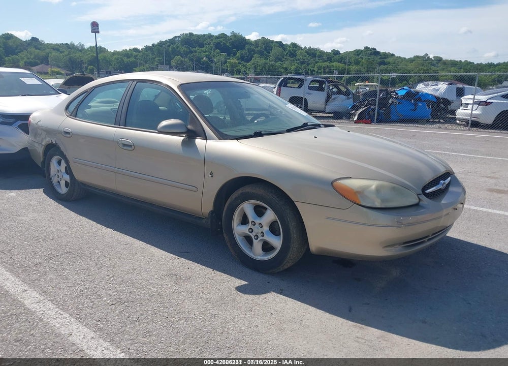 2001 FORD TAURUS SE VIN: 1FAFP53211A269576
