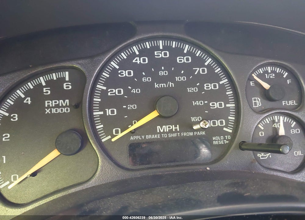 2001 CHEVROLET TAHOE LS VIN: 1GNEK13T41J124223