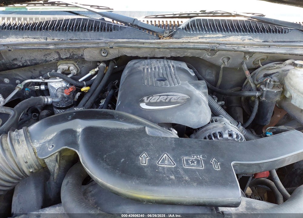 2003 CHEVROLET SUBURBAN 1500 LS VIN: 3GNEC16T83G154905