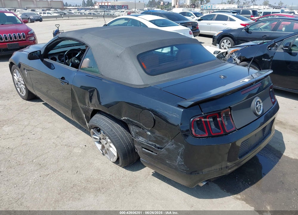 2014 FORD MUSTANG VIN: 1ZVBP8EM0E5275146