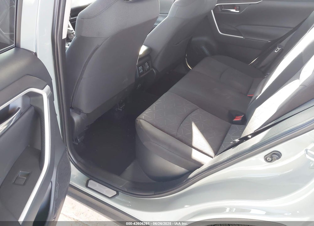 2022 TOYOTA RAV4 HYBRID VIN: JTMRWRFV9NJ054668