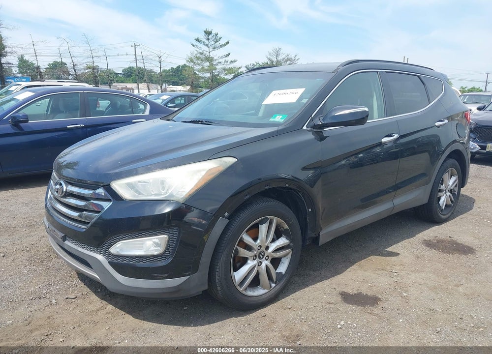 2013 HYUNDAI SANTA FE VIN: 5XYZUDLA2DG090856