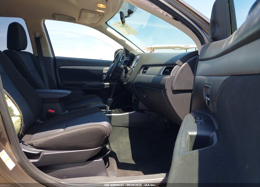 2017 MITSUBISHI OUTLANDER VIN: JA4AD2A36HZ055292
