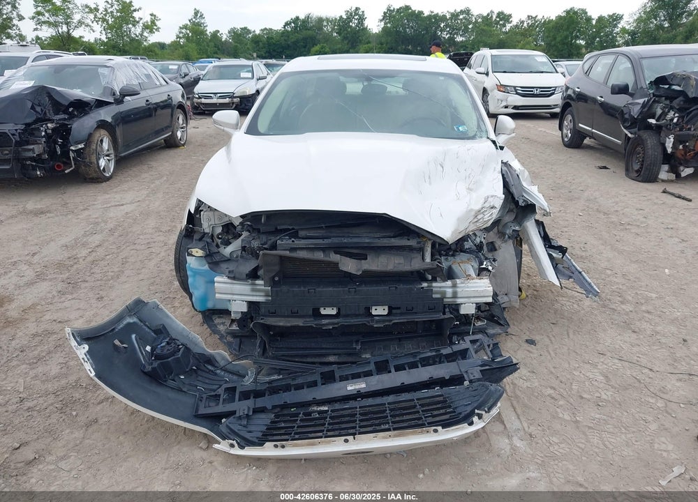 2015 FORD FUSION SE VIN: 1FA6P0HD8F5100832