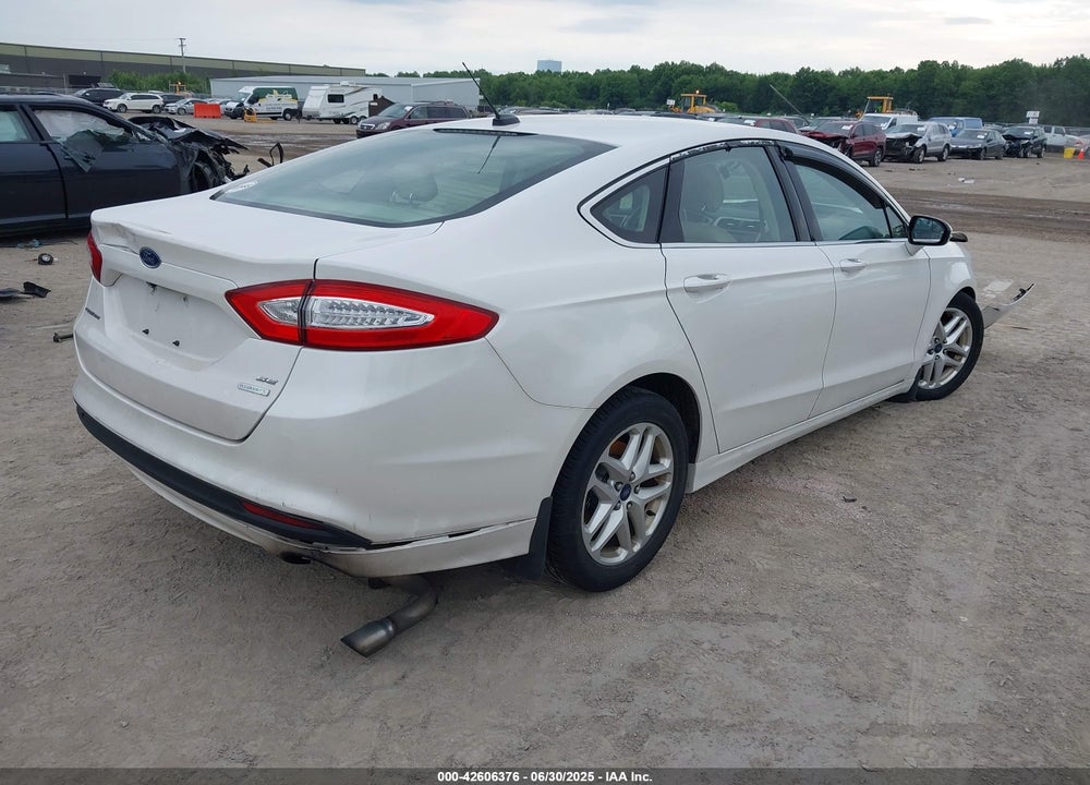 2015 FORD FUSION SE VIN: 1FA6P0HD8F5100832