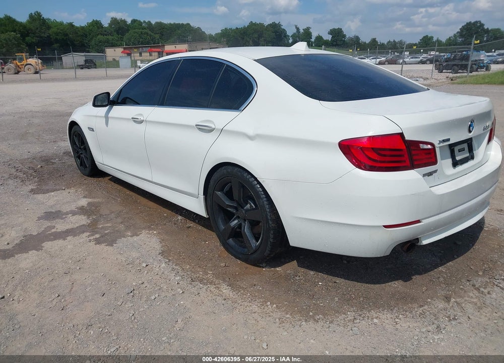 2013 BMW 5 SERIES VIN: WBAXH5C56DD108145