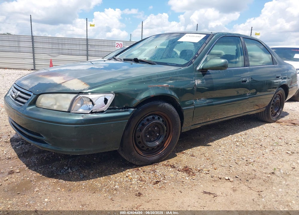 2001 TOYOTA CAMRY LE VIN: JT2BG22K310599145