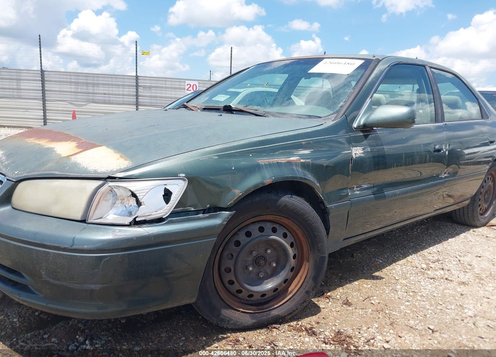 2001 TOYOTA CAMRY LE VIN: JT2BG22K310599145