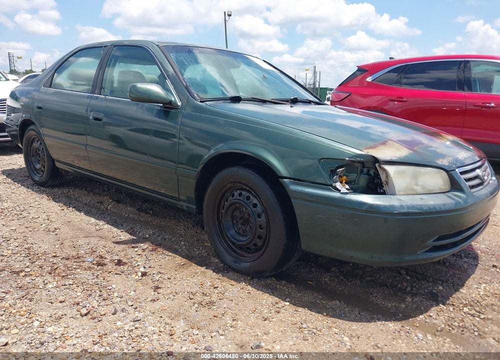 2001 TOYOTA CAMRY LE VIN: JT2BG22K310599145