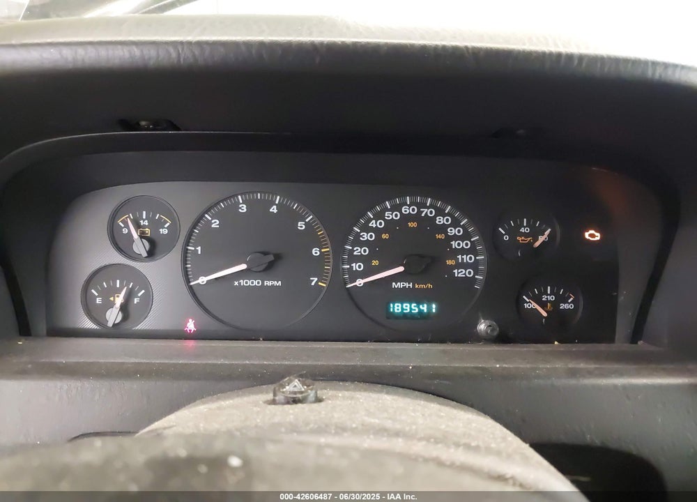 2002 JEEP GRAND CHEROKEE LAREDO VIN: 1J4GW48S02C131032