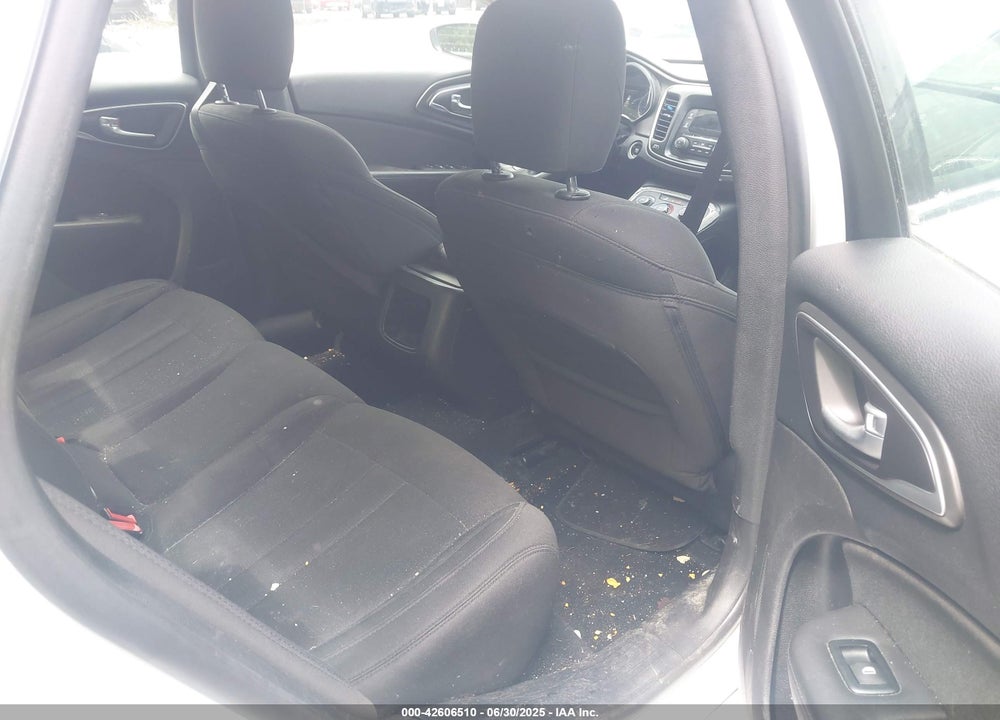 2016 CHRYSLER 200 VIN: 1C3CCCFB6GN145964