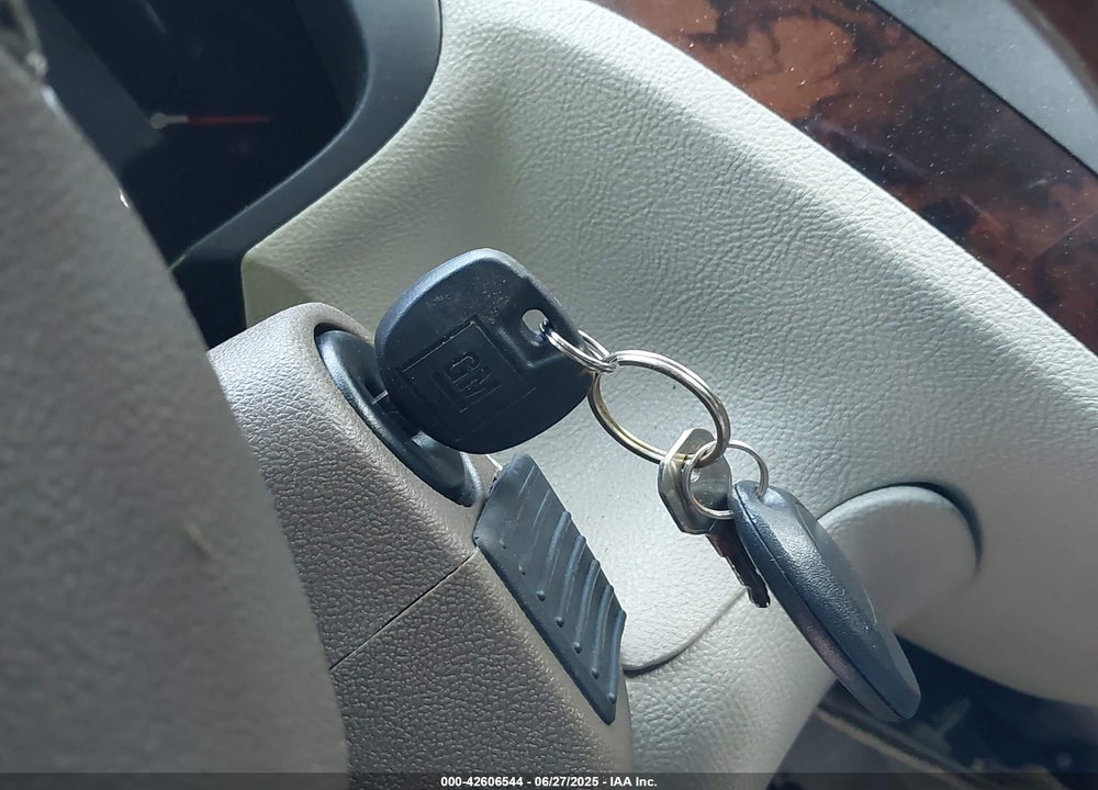 2006 CADILLAC DTS VIN: 1G6KD57Y56U121052