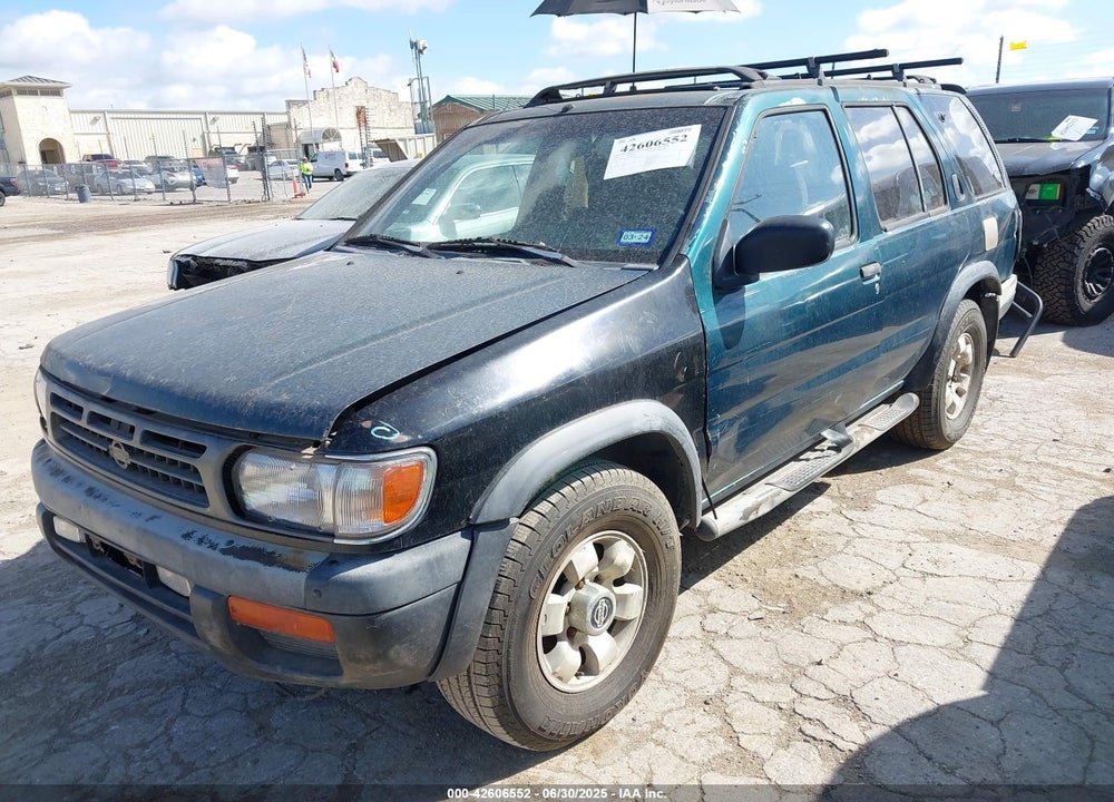 1996 NISSAN PATHFINDER LE/SE/XE VIN: JN8AR05Y2TW008258