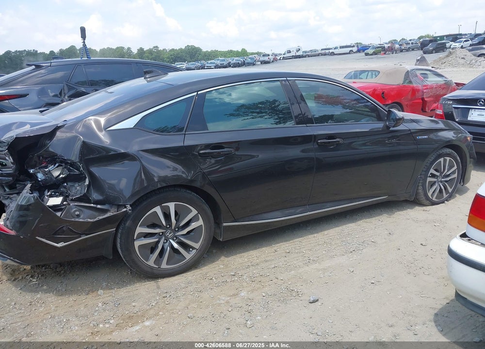2018 HONDA ACCORD VIN: 1HGCV3F59JA004662