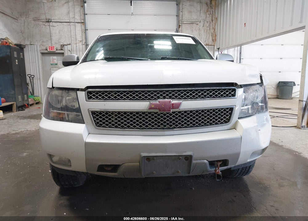 2008 CHEVROLET SUBURBAN 1500 LT VIN: 3GNFK16378G195394