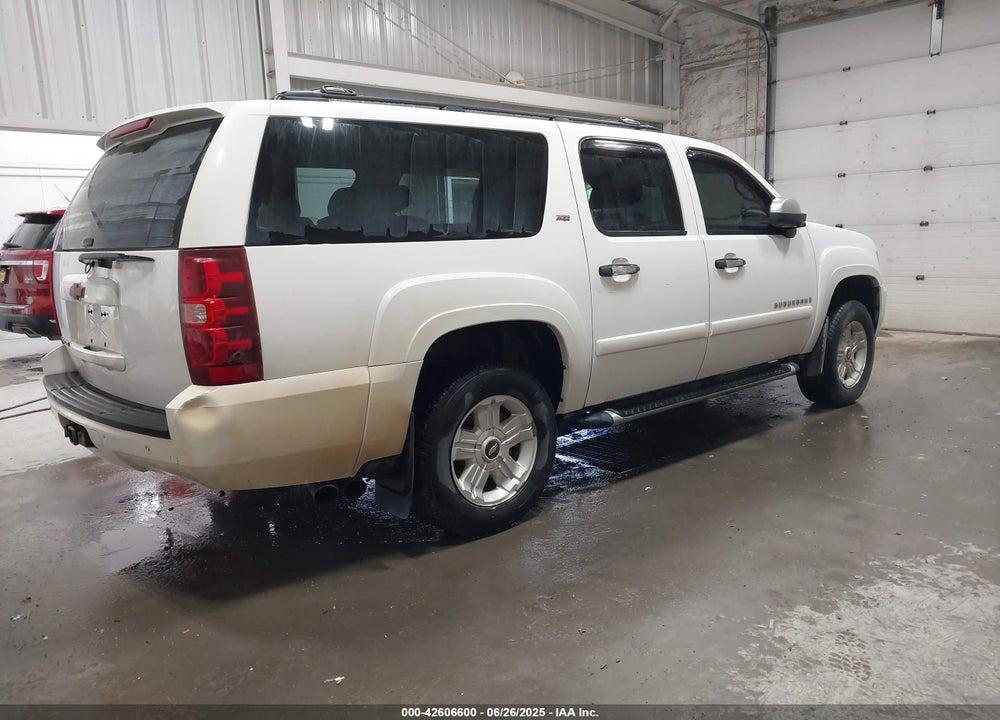 2008 CHEVROLET SUBURBAN 1500 LT VIN: 3GNFK16378G195394