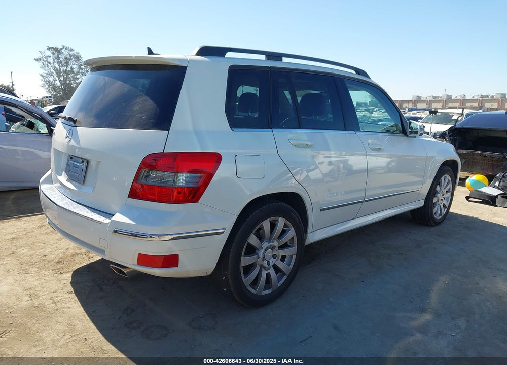 2011 MERCEDES-BENZ GLK-CLASS VIN: WDCGG5GBXBF694740