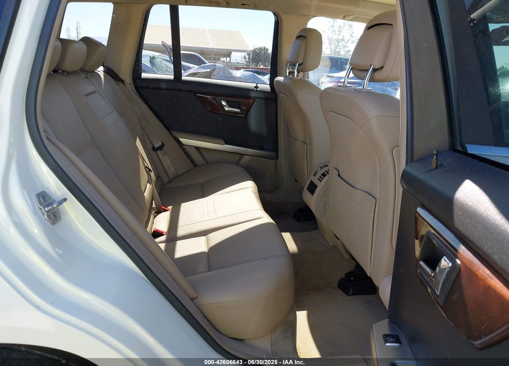 2011 MERCEDES-BENZ GLK-CLASS VIN: WDCGG5GBXBF694740