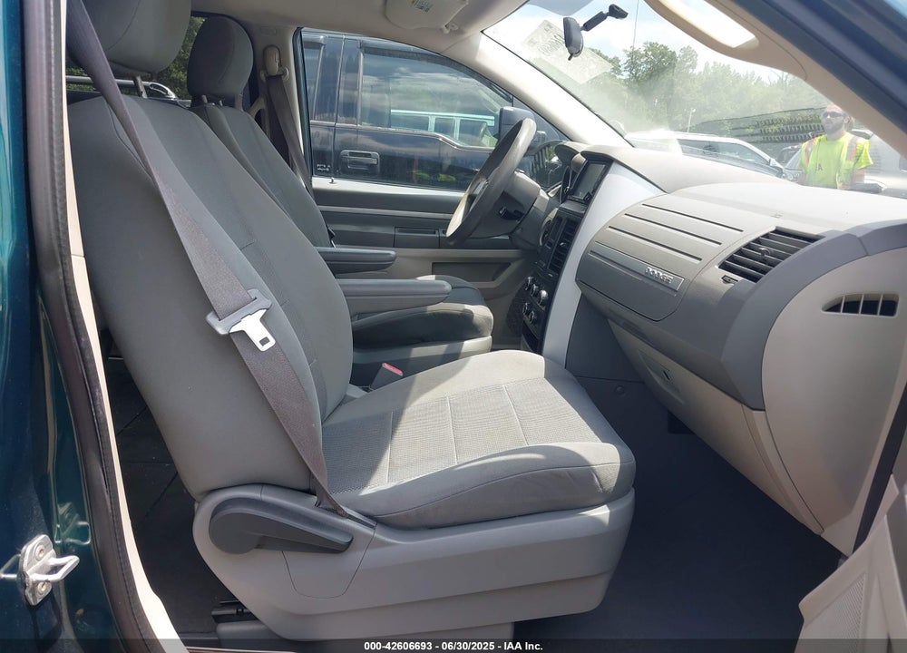 2009 DODGE GRAND CARAVAN SE VIN: 2D8HN44E09R642823