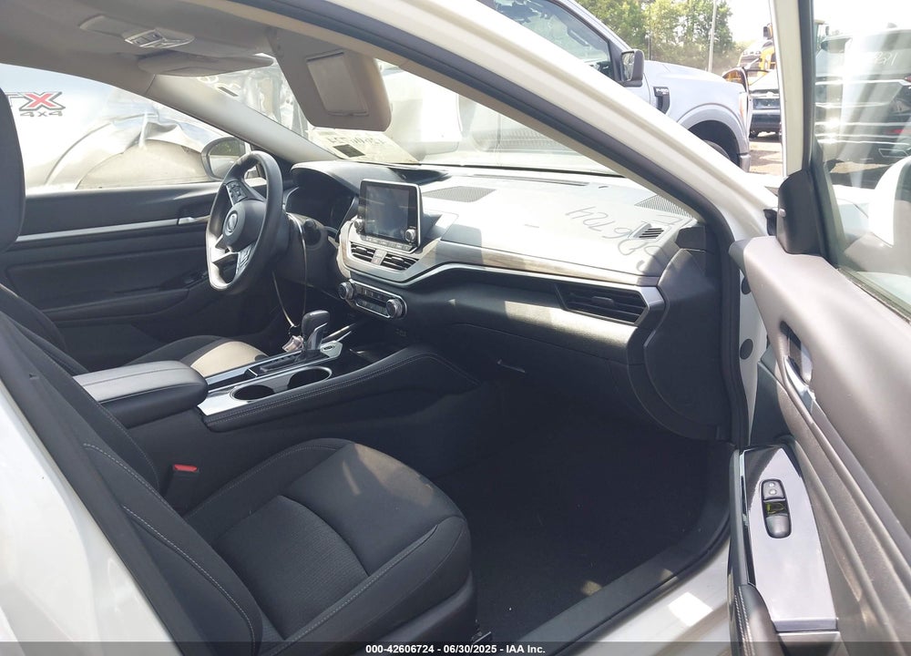 2023 NISSAN ALTIMA SV FWD VIN: 1N4BL4DV4PN374885