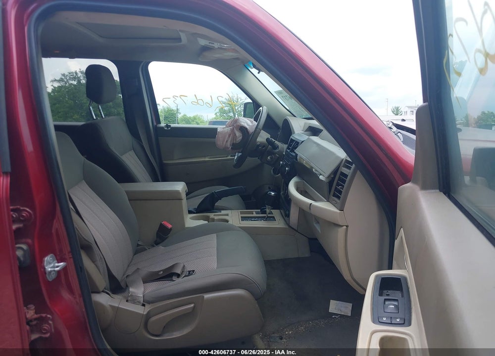 2011 JEEP LIBERTY VIN: 1J4PN2GK4BW566725