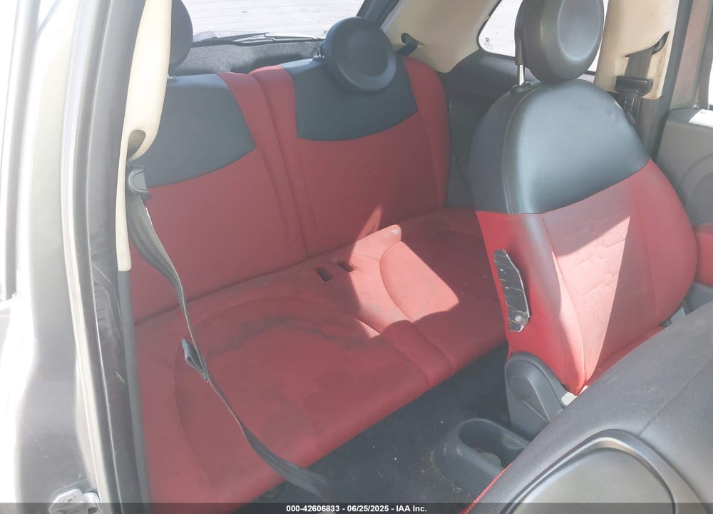 2012 FIAT 500 VIN: 3C3CFFAR5CT303797