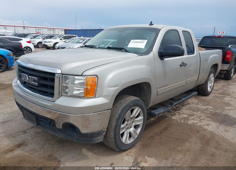 2008 GMC SIERRA 1500 VIN: 1GTEC19C08Z328056