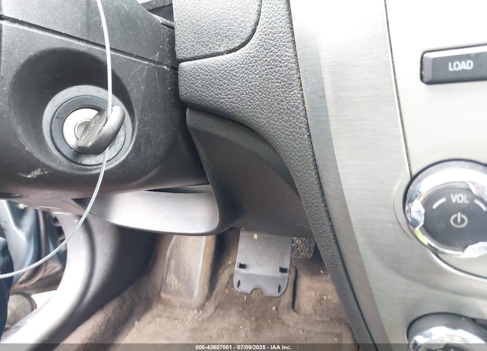 2011 FORD FUSION VIN: 3FAHP0HA0BR140845