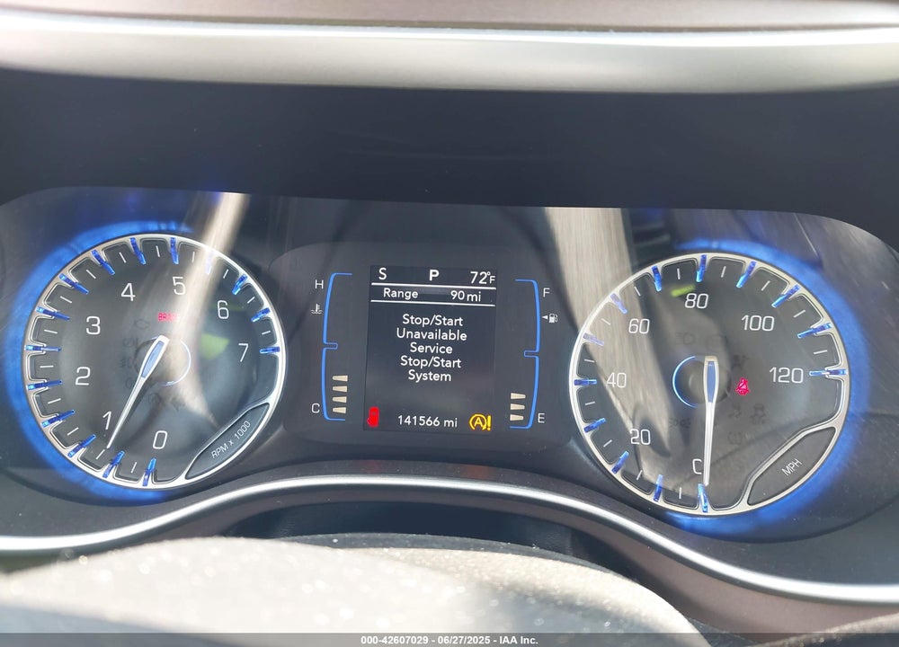 2018 CHRYSLER PACIFICA TOURING L VIN: 2C4RC1BGXJR148937