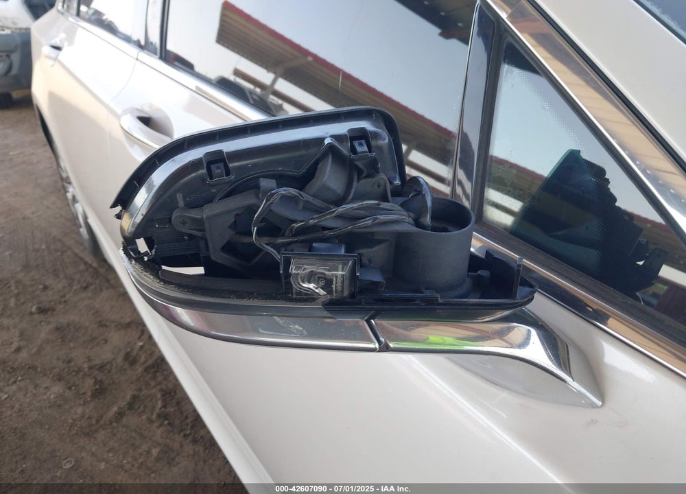 2013 LINCOLN MKZ VIN: 3LN6L2G93DR819247