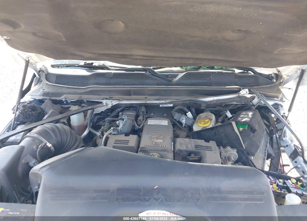 2021 RAM 2500 VIN: 3C6UR5JL9MG555213