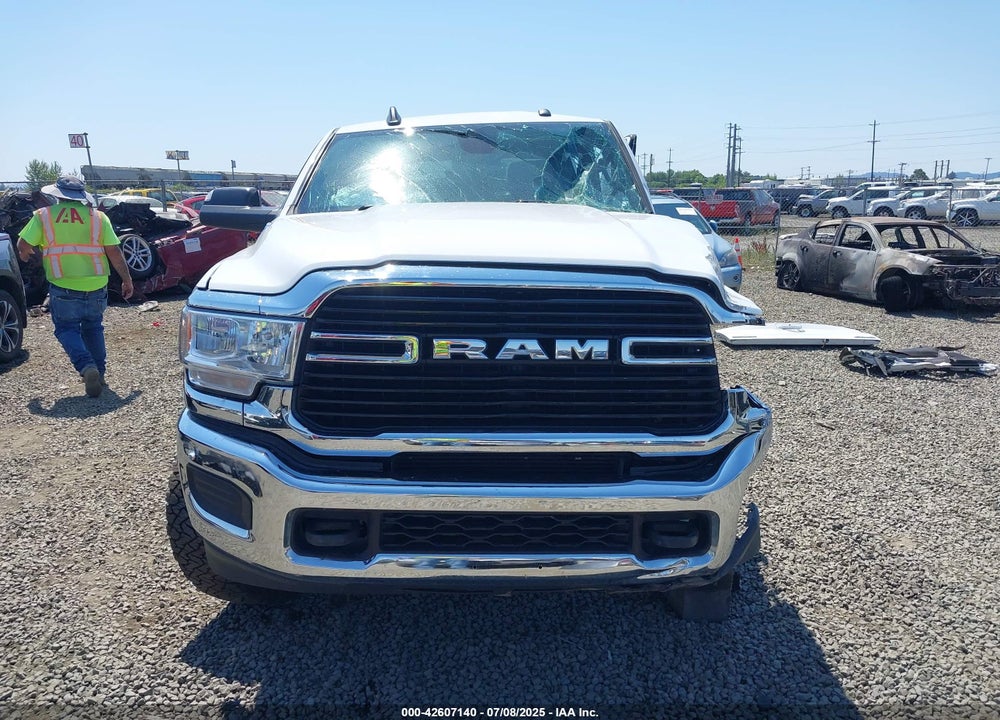 2021 RAM 2500 VIN: 3C6UR5JL9MG555213