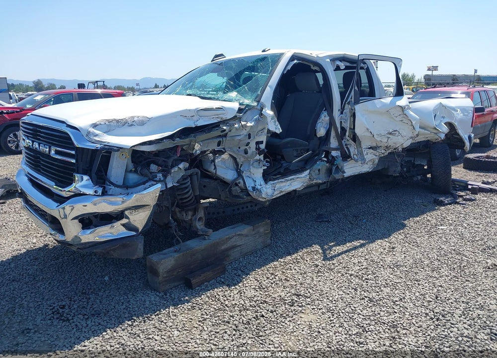 2021 RAM 2500 VIN: 3C6UR5JL9MG555213