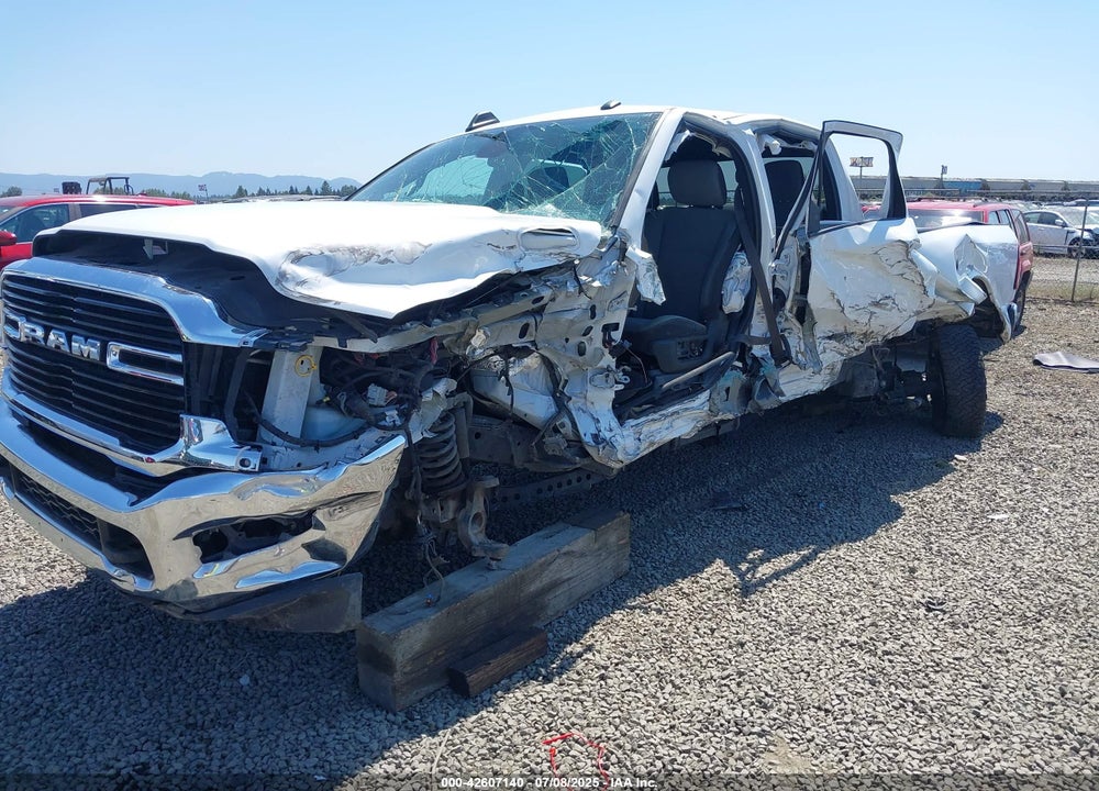 2021 RAM 2500 VIN: 3C6UR5JL9MG555213