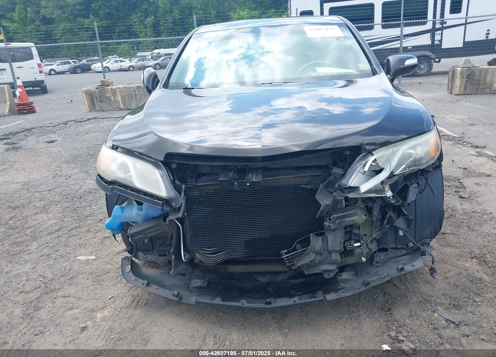 2014 ACURA RDX VIN: 5J8TB4H51EL000613