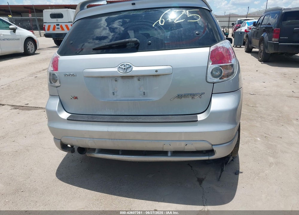 2005 TOYOTA MATRIX VIN: 2T1KR32EX5C484006