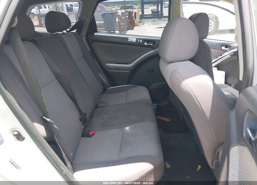 2005 TOYOTA MATRIX VIN: 2T1KR32EX5C484006