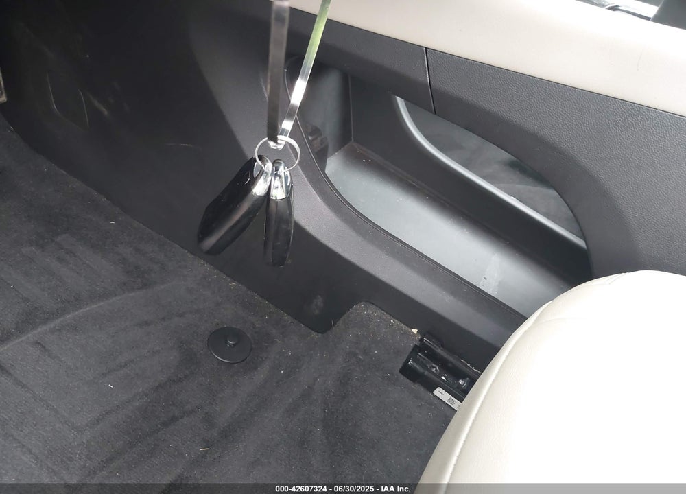 2020 BUICK ENCLAVE VIN: 5GAERBKW9LJ266139